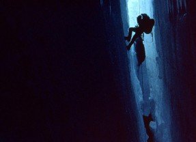 Touching the Void – Model Exam Answer